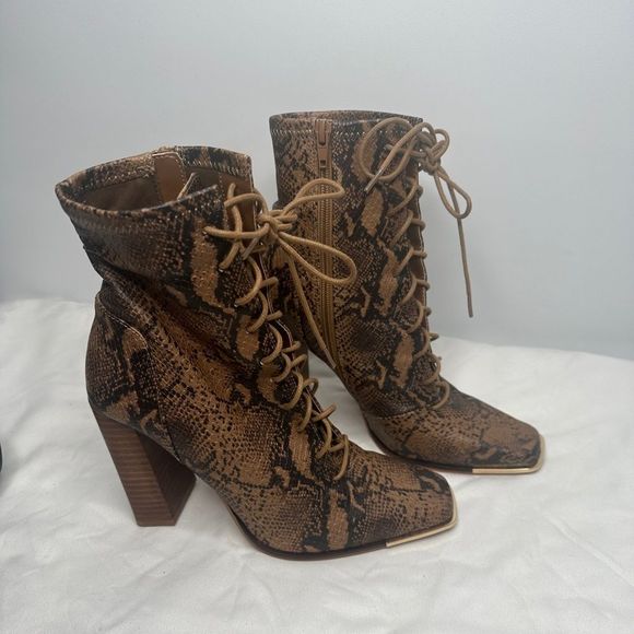 Snake Print Steve Madden Boots​ - Picture 3 of 6